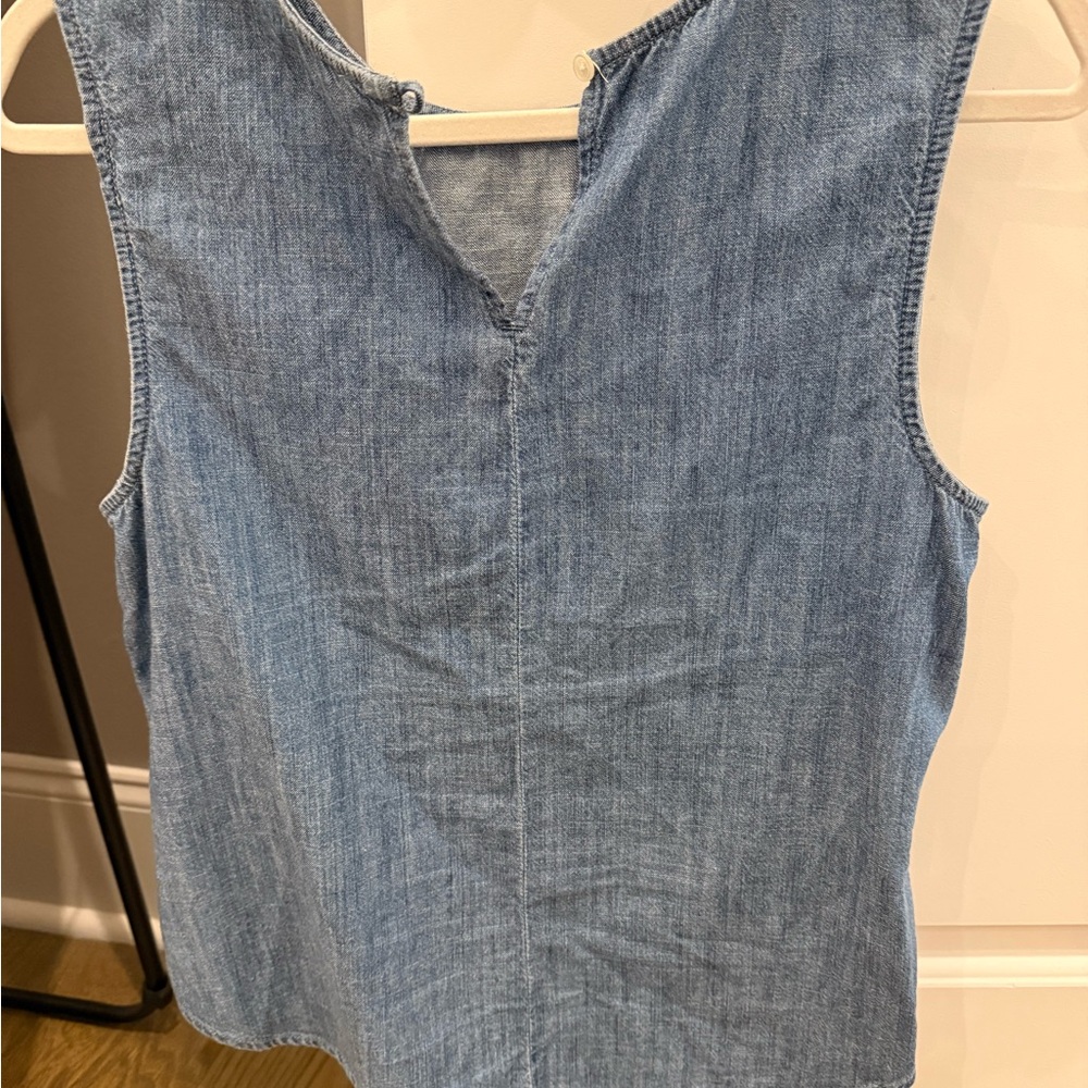 1901 Denim Sleeveless Shell in Light Blue - Picture 3 of 3